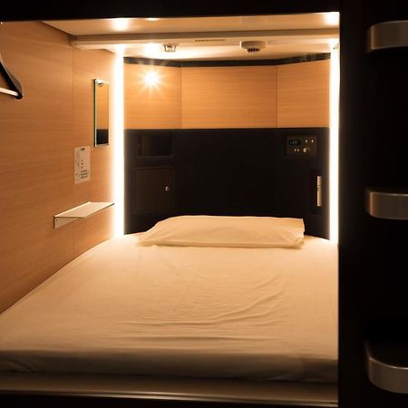 Tube Sq Hotel Чубу Екстериор снимка
